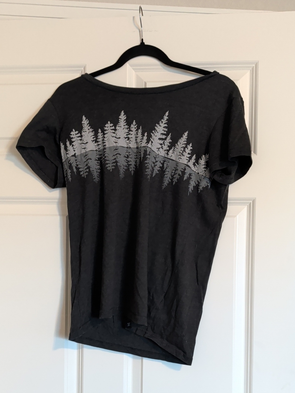tentree Black Short-Sleeve Tee with Gray Forest Graphic